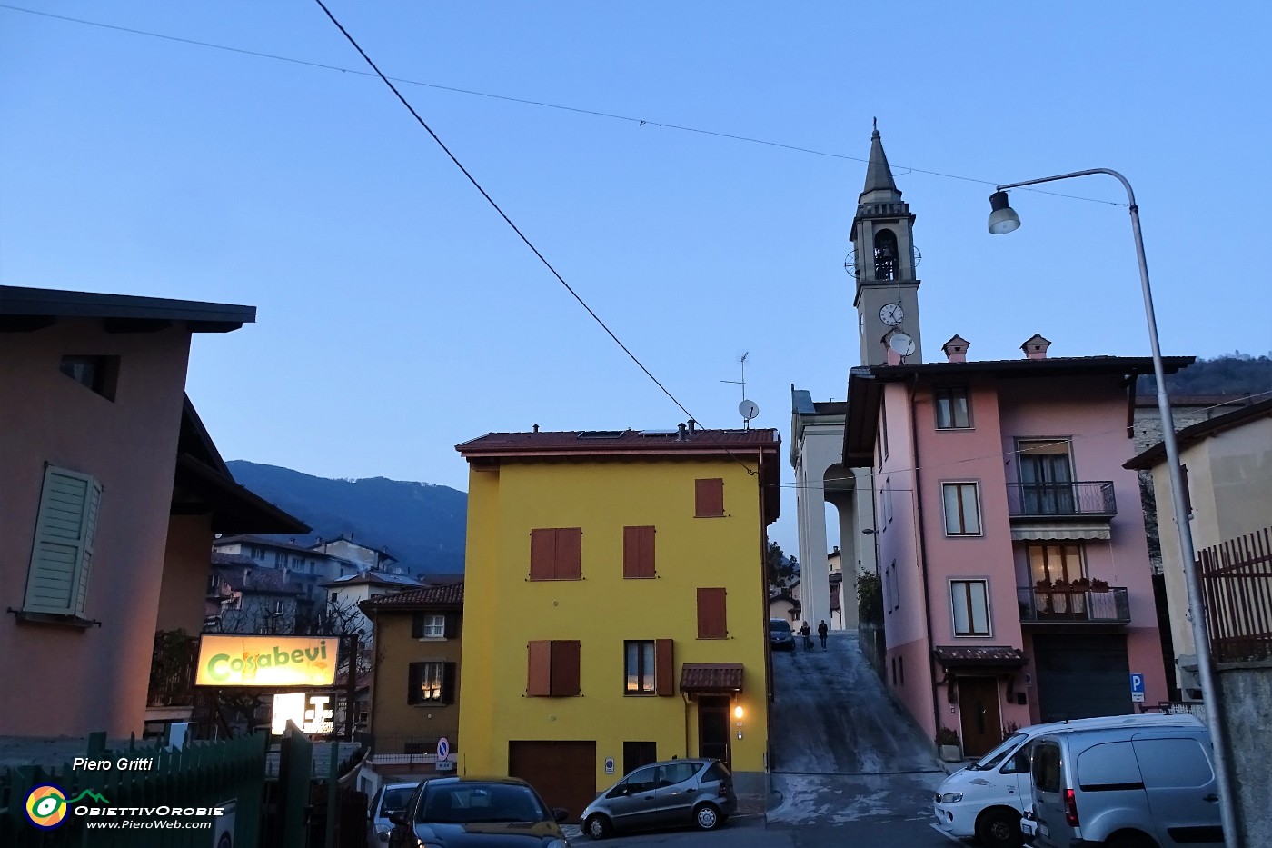 90 Passaggio alla Chiesa di Botta di Sedrina.JPG